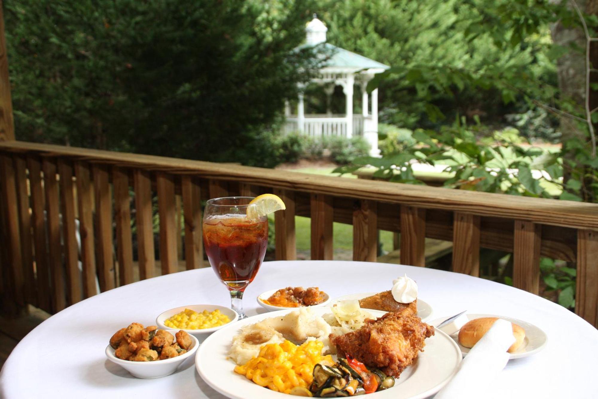 Forrest Hills Mountain Resort Dahlonega Exterior foto